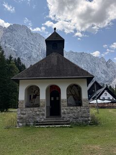 Fotografija s spletne strani Hans Peter Gröchenig na poti