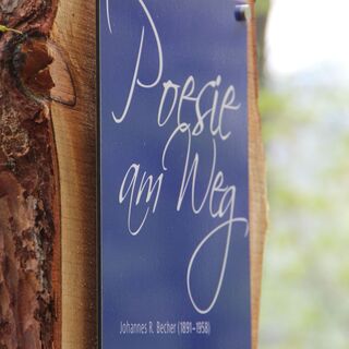 Gedicht von Johannes R. Becher: Vertraute Gegend
