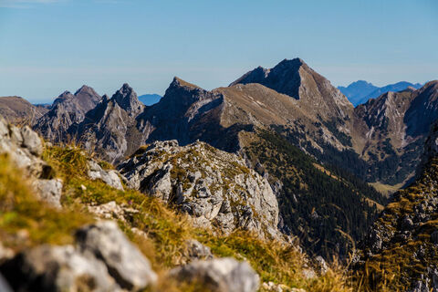 Bergtour - Hochplatte - Blick vom Säuling auf die Hochplatte