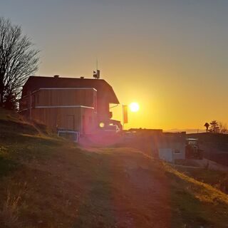 Schobersteinhaus_goldene Stimmung