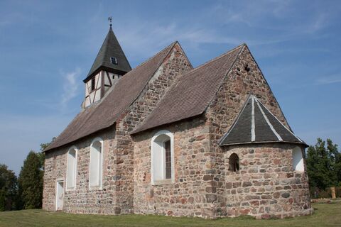 Feldsteinkirche Schmilkendorf