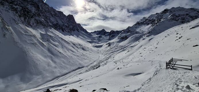 Zdjęcie z Adriano Placenzotto wzdłuż trasy