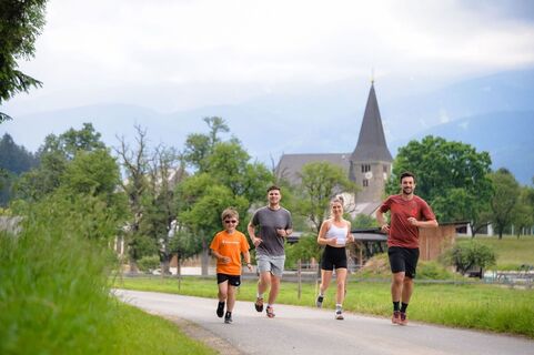 dorfrunde - kobenzer laufstrecken_img_74608025