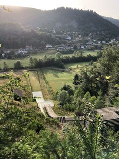 Fotografija s spletne strani TM Kuperus na poti