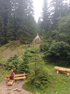 Zdjęcie z Theresia Muigg wzdłuż trasy