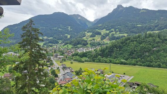 Foto von Tomi 1 entlang der Tour