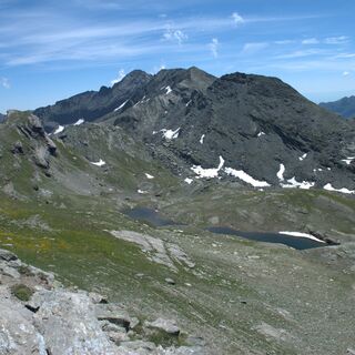 Panorama über den Bessanetto-See und den Mangioire-Pass