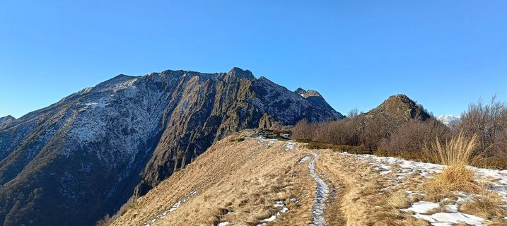 Foto da Urs Huebscher lungo il tour