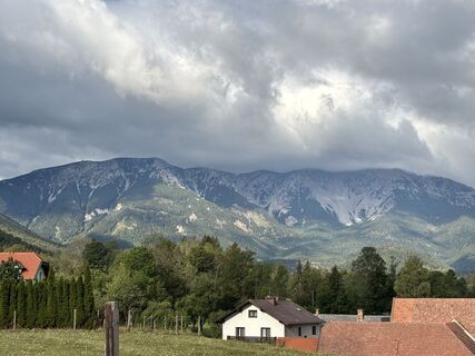 Fotografija s spletne strani Kovacs Bendeguz na poti