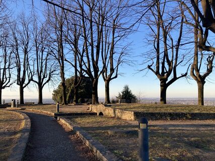 Fotografija s spletne strani Ugo Rocca na poti