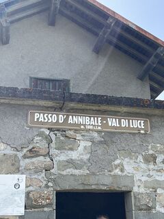 Fotografia z Nicola Florini na trase