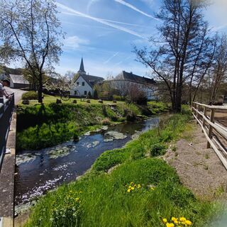 Foto da Edit Szoboszlay lungo il tour