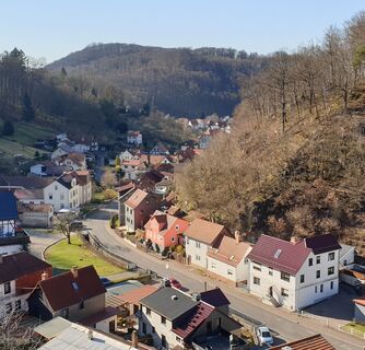 Blick vom Tempelchen auf den Ort Thal bei Ruhla