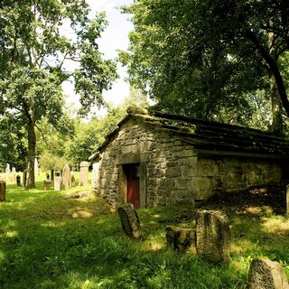 In der Tahara-Halle im jüdischen Friedhof wurden an den Verstorbenen die rituellen Waschungen vorgenommen.