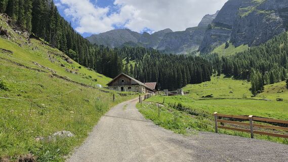 Fotografija s spletne strani Gerrit van der Linde na poti