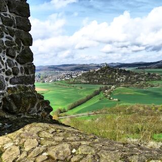 Blick auf die Burg Vetzberg