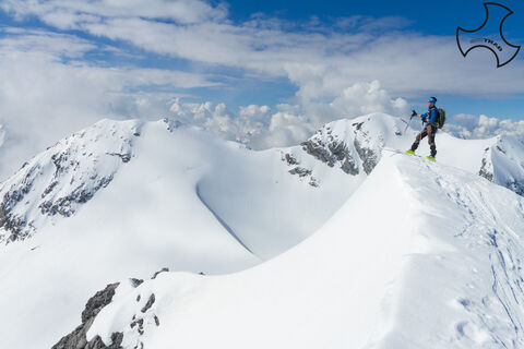 Auf dem Gipfel des Cima Tuckett,