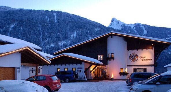 Haus Schnetzer Appartements