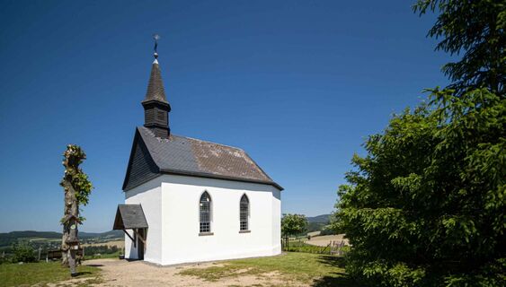 Abstecher zur Kapelle auf dem Kreuzberg mit Lauschpohl