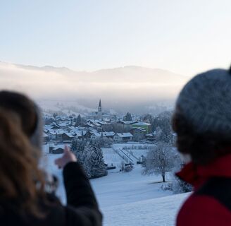 Blick auf das winterliche Oberstaufen