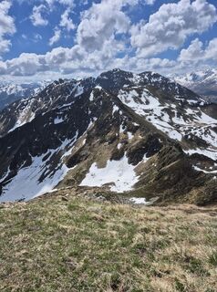 Fotografija s spletne strani Tscholh na poti