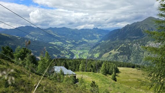 Fotografija s spletne strani Jakob Pressler na poti