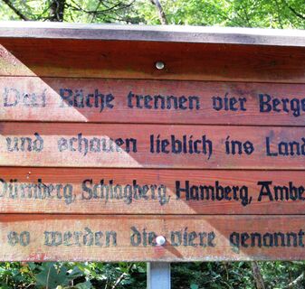 An der Bachkreuzung