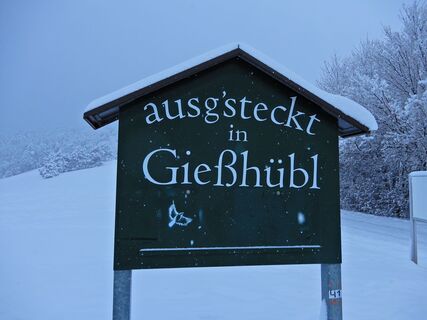 Gießhübl - Wasserspreng - Höllenstein - Seewiese - Gießhübl