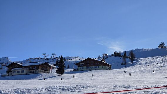 Foto von skilot entlang der Tour
