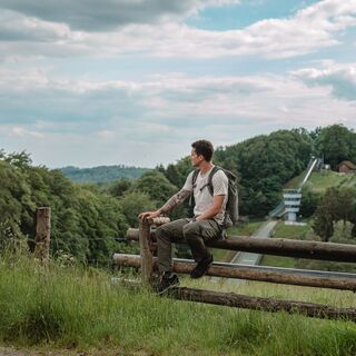 Kurze Pause an der Mattenschanze in Meinerzhagen uf dem Sauerland-Höhenflug