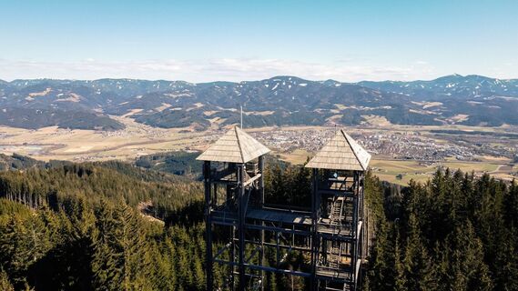 Tremmelberg - Turm im Gebirge