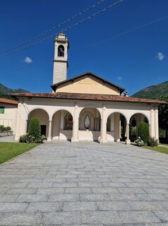 Fotografija s spletne strani Cristian Mario Rota na poti
