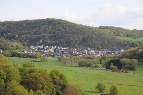 Zdjęcie z Günter Kleutsch wzdłuż trasy