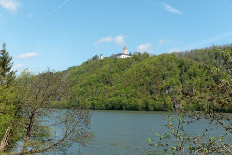 Schloss Neuhaus an der Donau