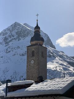 Fotografija s spletne strani Christiane Bock na poti
