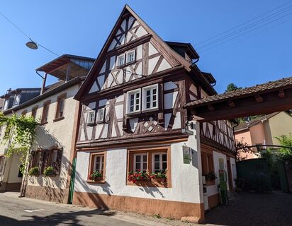 Touristinformation im Renaissance-Fachwerkhaus