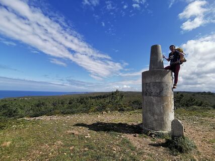 Fotografija s spletne strani thomas faust na poti