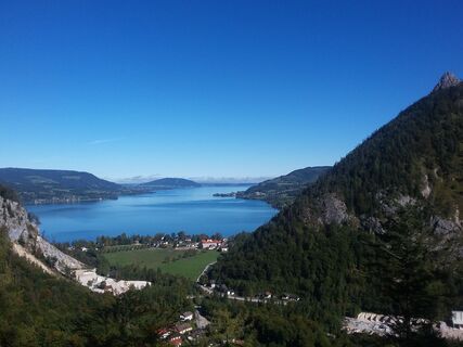 Blick von der ersten Anhöhe auf den See