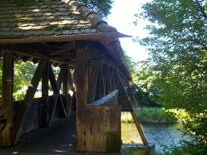 Historische Holzbrücke an der Wutach