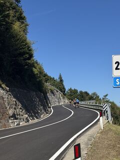 Zdjęcie z Andreas Kowol wzdłuż trasy