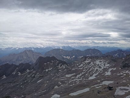 Ausblick ins Wettersteingebirge