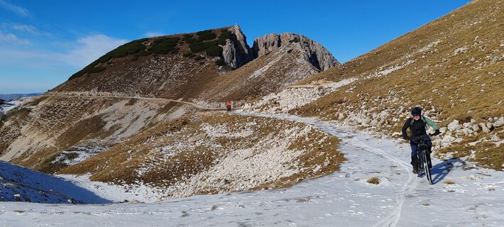 Fotografija s spletne strani Simone Ferrari na poti