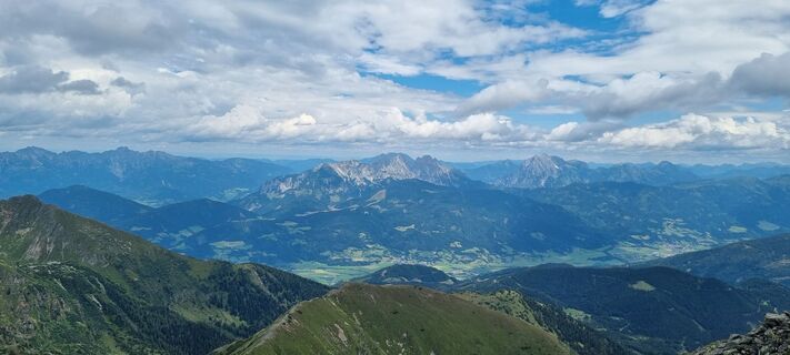 Foto von Aleksander Naveršnik entlang der Tour