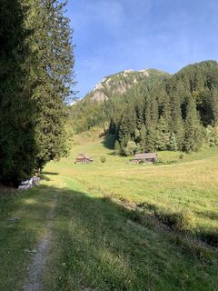 Fotografija s spletne strani Elisabeth Wiesmayr na poti