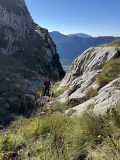 Fotografija s spletne strani Sabine Monay na poti