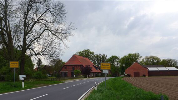 Ortseingang Tosterglope