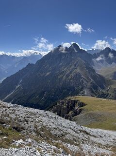 Photo de Nikola le long du parcours