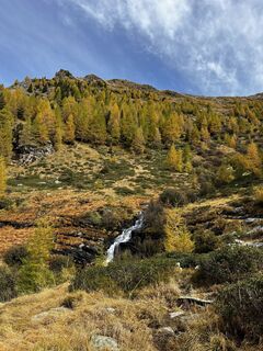 Zdjęcie z Marisa scafetta wzdłuż trasy