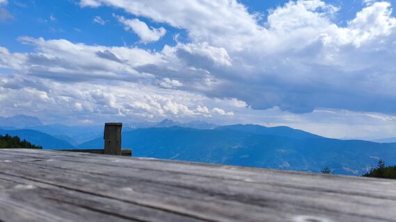 Fotografija s spletne strani walrei na poti