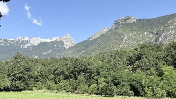 Foto von Versandkunth entlang der Tour
